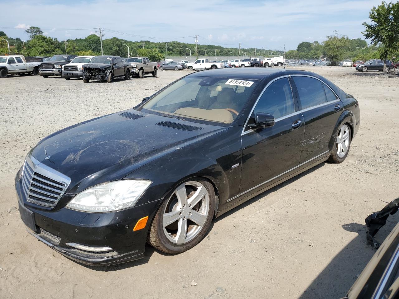 2012 Mercedes-Benz S 550 vin: WDDNG7DB7CA435303