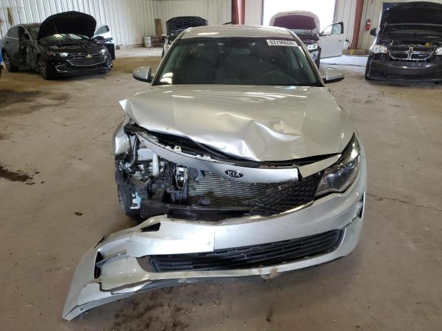 VIN 5XXGT4L3XJG256651 2018 KIA Optima, LX no.5