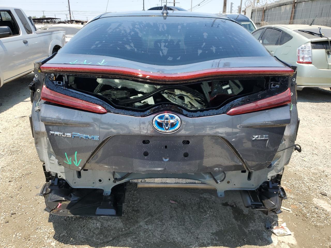 JTDKAMFP1M3182930 2021 Toyota Prius Prime Le