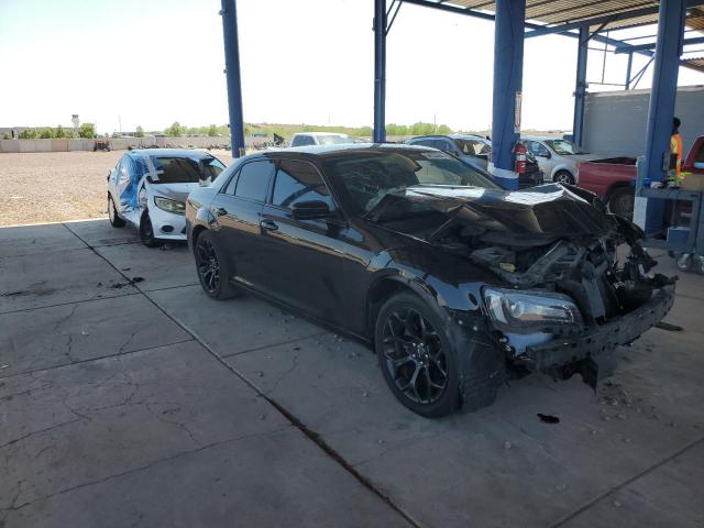 VIN 2C3CCAAG1KH727043 2019 Chrysler 300, Touring no.4