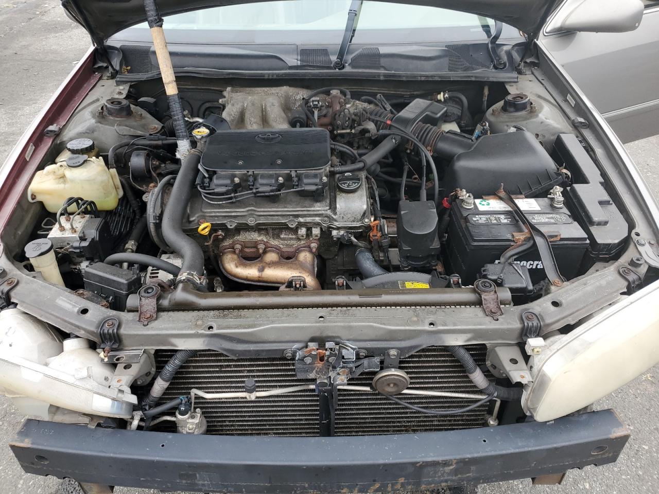 4T1BF28K3YU114602 2000 Toyota Camry Le