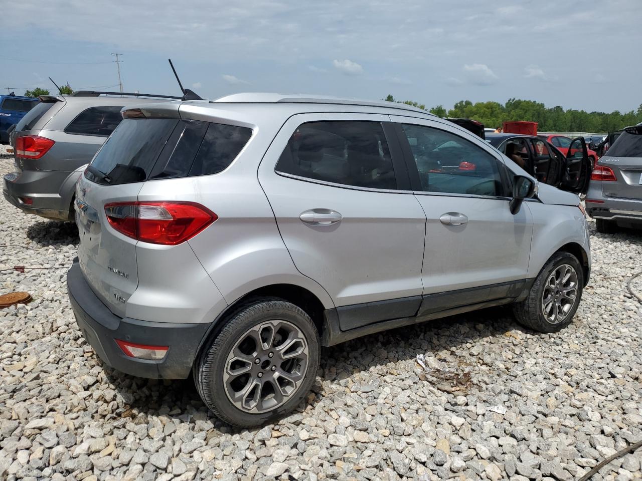 Lot #2945446740 2019 FORD ECOSPORT T