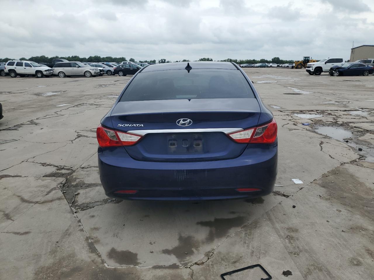 5NPEB4AC8DH595477 2013 Hyundai Sonata Gls