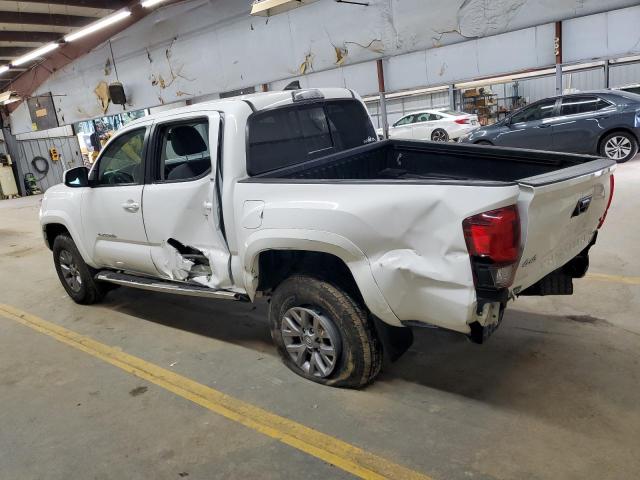 VIN 5TFCZ5AN9JX162485 2018 Toyota Tacoma, Double Cab no.2