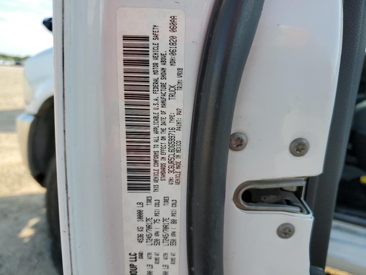 3C6UR5CL6DG599716 2013 Ram 2500 St