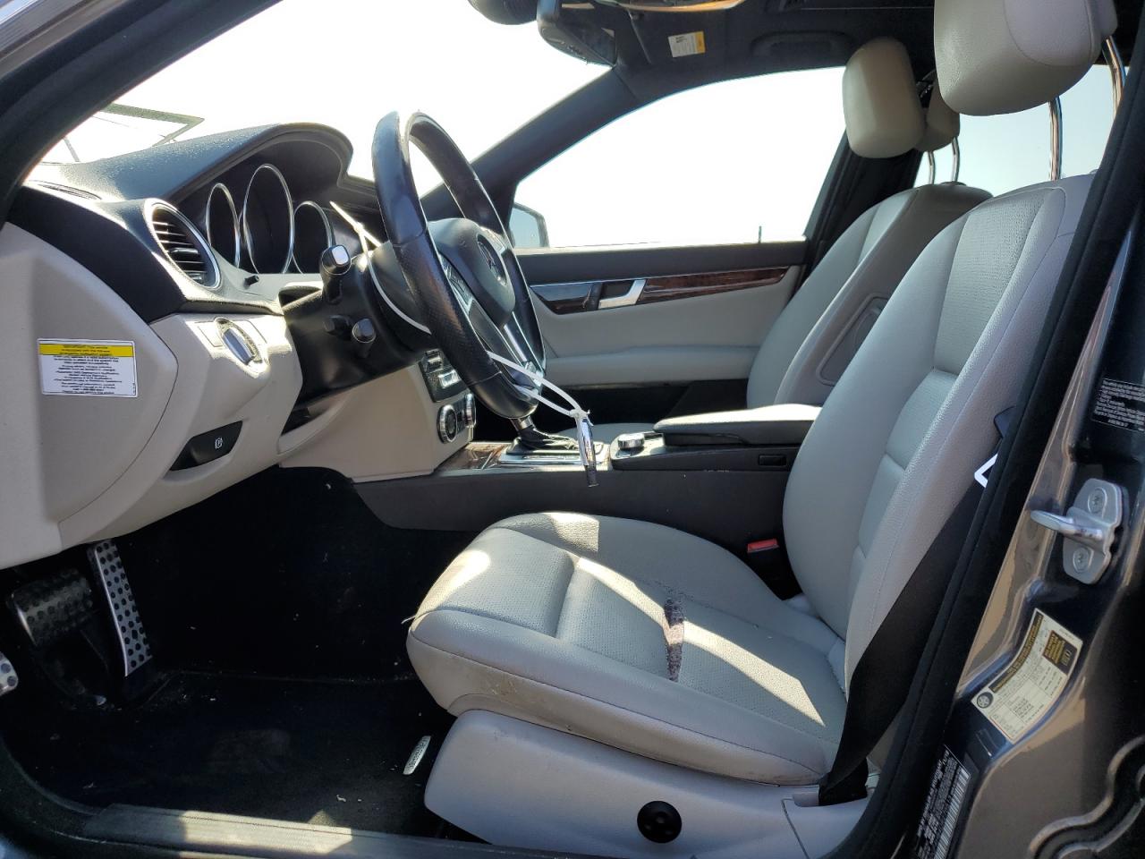 WDDGF4HB4DR270513 2013 Mercedes-Benz C 250