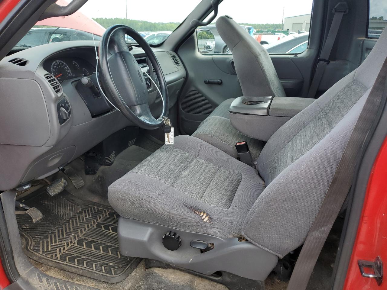 1FTRF17292NA96302 2002 Ford F150