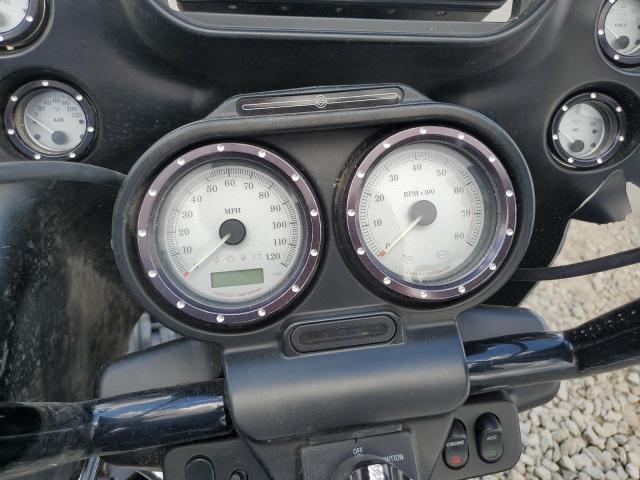2011 HARLEY-DAVIDSON FLTRX 1HD1KHM16BB665720