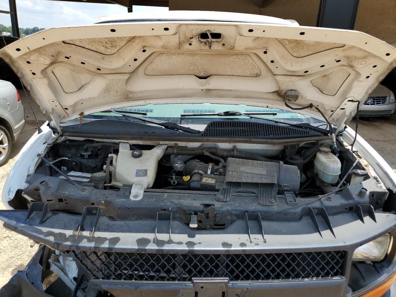 1GAWGPFA7E1106468 2014 Chevrolet Express G2500 Ls