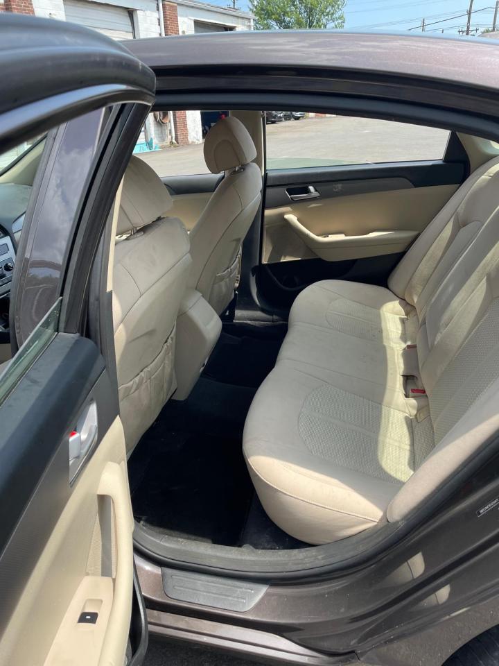 5NPE24AF5FH210471 2015 Hyundai Sonata Se