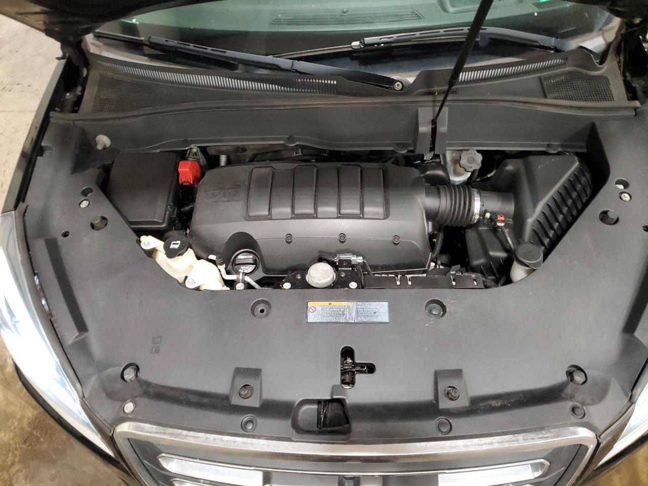 1GKKVSKDXHJ207625 2017 GMC Acadia Limited Slt-2