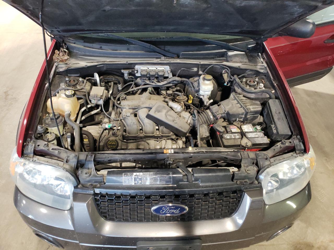 1FMCU93145KB10275 2005 Ford Escape Xlt