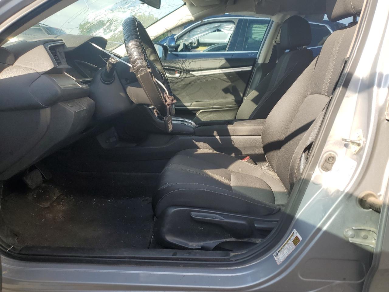 2HGFC2F7XHH521379 2017 Honda Civic Ex 2HGFC2F7XHH521379 2017 Honda Civic Ex
