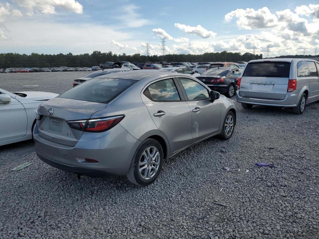 3MYDLBZV5GY111406 2016 Toyota Scion Ia