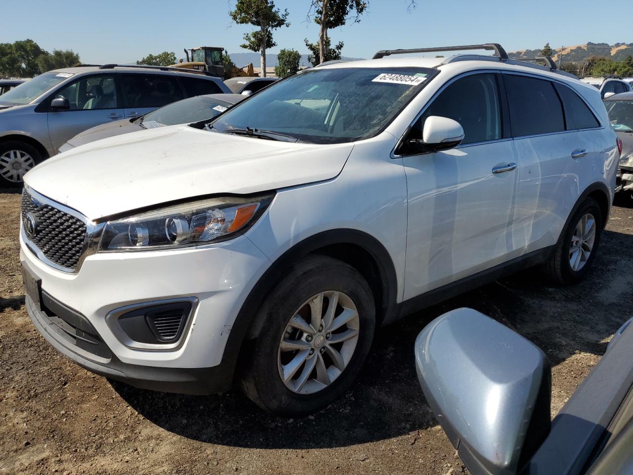 2016 Kia Sorento Lx vin: 5XYPG4A30GG055563