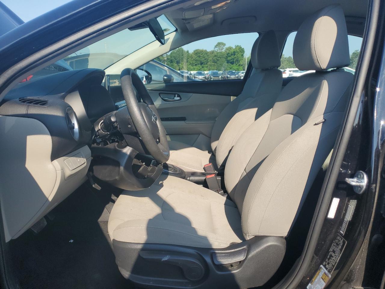 3KPF24ADXME361617 2021 Kia Forte Fe