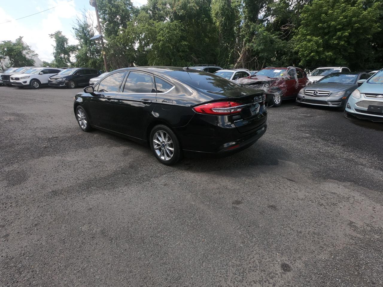 2017 Ford Fusion Se vin: 3FA6P0H72HR390110