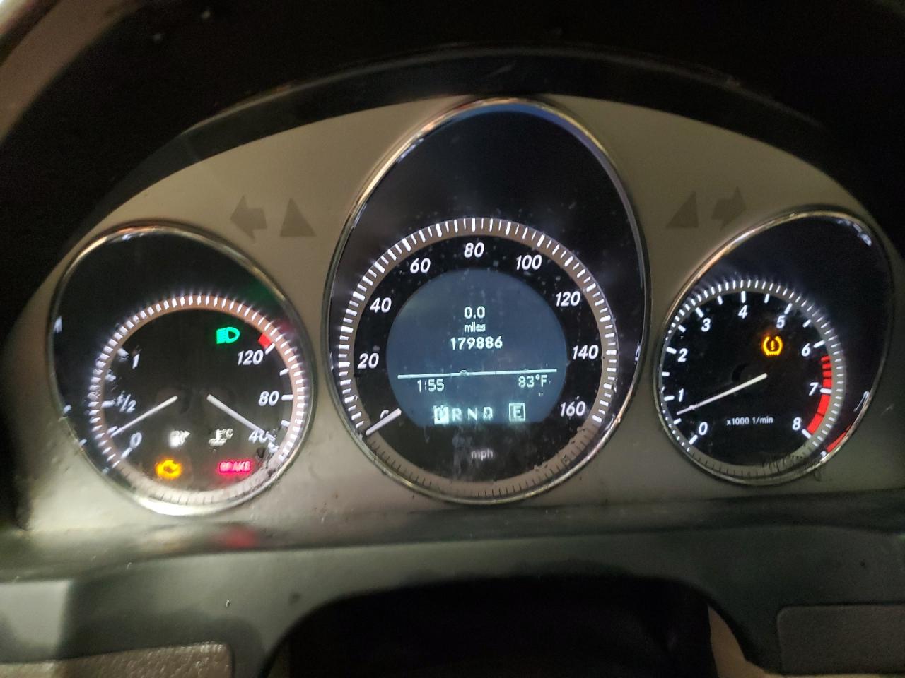 WDDGF5EB5BF653787 2011 Mercedes-Benz C 300