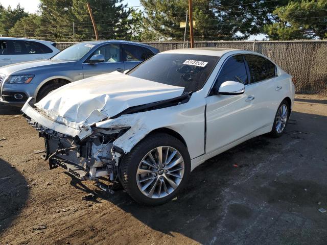 2018 INFINITI Q50 LUXE - JN1EV7AR8JM439277