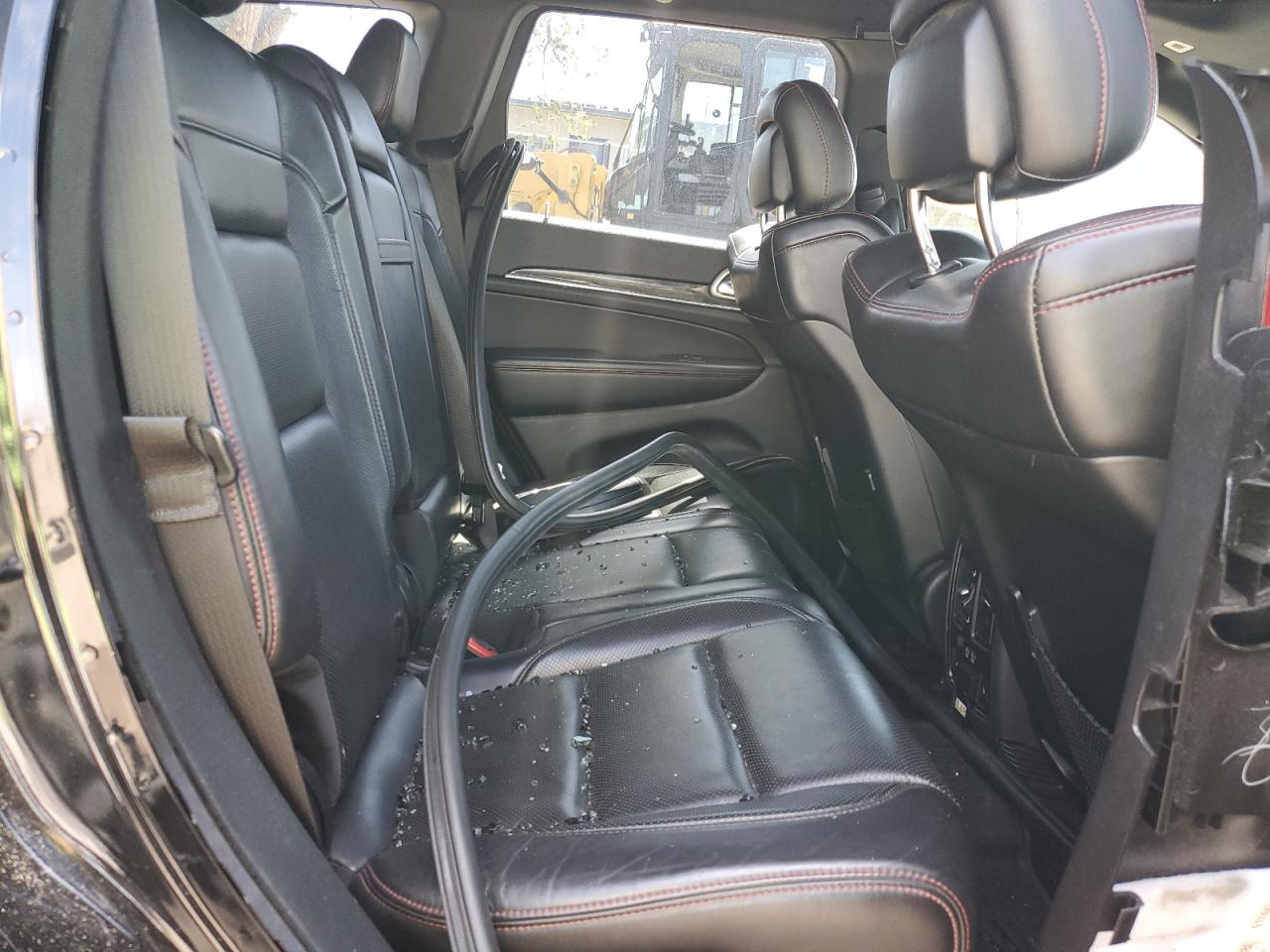 1C4RJFLG1HC911447 2017 Jeep Grand Cherokee Trailhawk