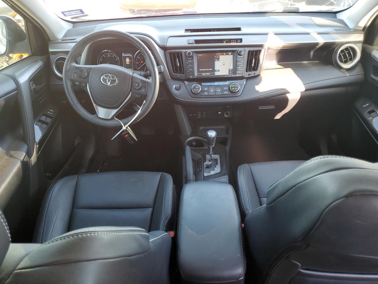 2T3YFREV5HW353254 2017 Toyota Rav4 Limited