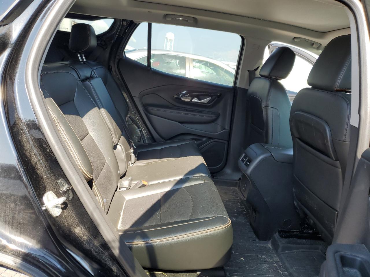 3GKALYEV4NL201056 2022 GMC Terrain At4