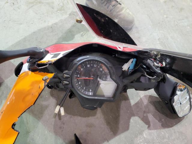 2011 HONDA CBR1000 RR - JH2SC59J4BK300082