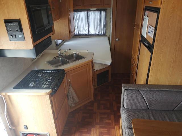 2005 Ford Econoline E350 Super Duty Cutaway Van VIN: 1FDWE35L55HA94784 Lot: 61462024