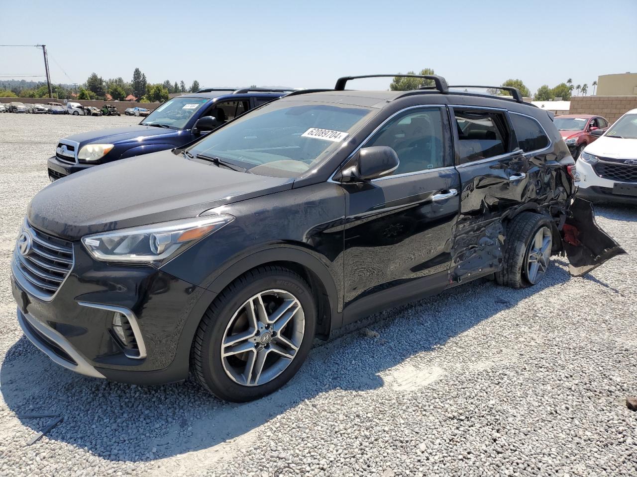 2017 Hyundai Santa Fe Se Ultimate vin: KM8SR4HF3HU245678