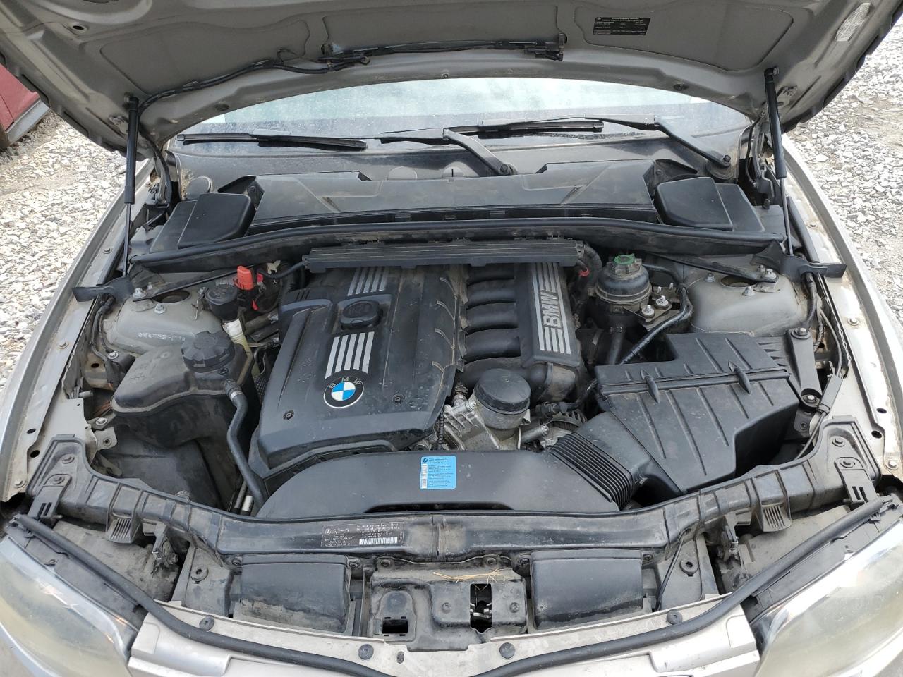 WBAUP7C52BVP21713 2011 BMW 128 I