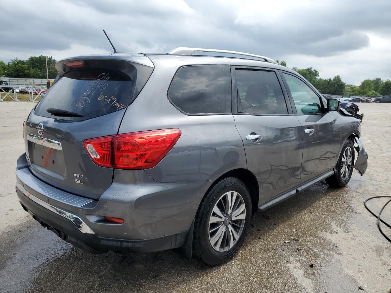 Lot #3037343702 2017 NISSAN PATHFINDER