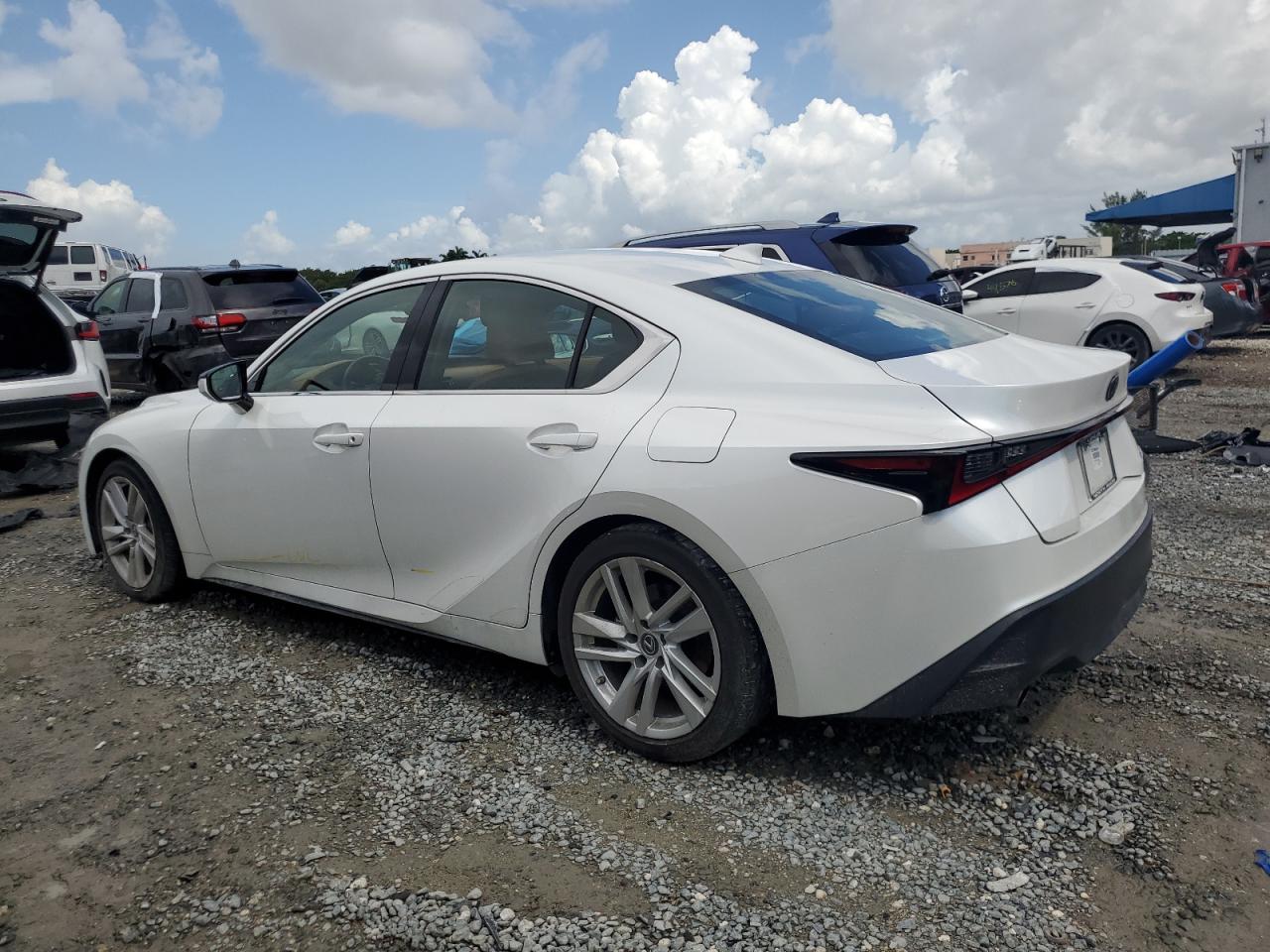 Lot #2981365635 2022 LEXUS IS 300