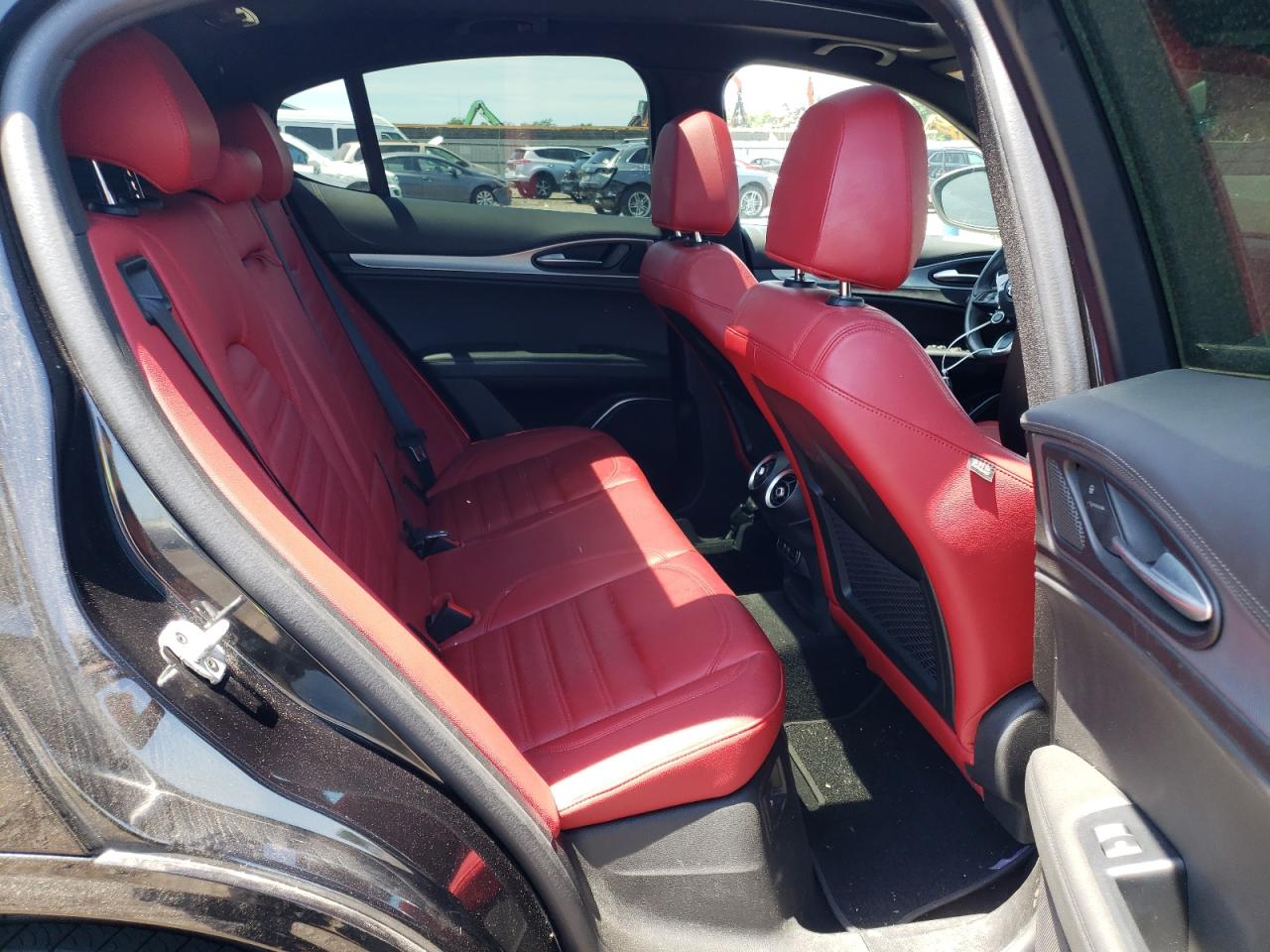 ZASPAKBN1N7D47701 2022 Alfa Romeo Stelvio Ti