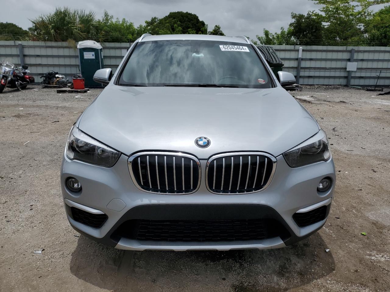 WBXHU7C33J3F04683 2018 BMW X1 Sdrive28I