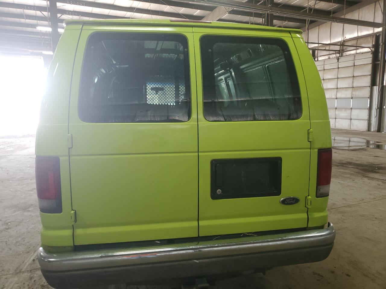 1FTNE24W13HB37729 2003 Ford Econoline E250 Van
