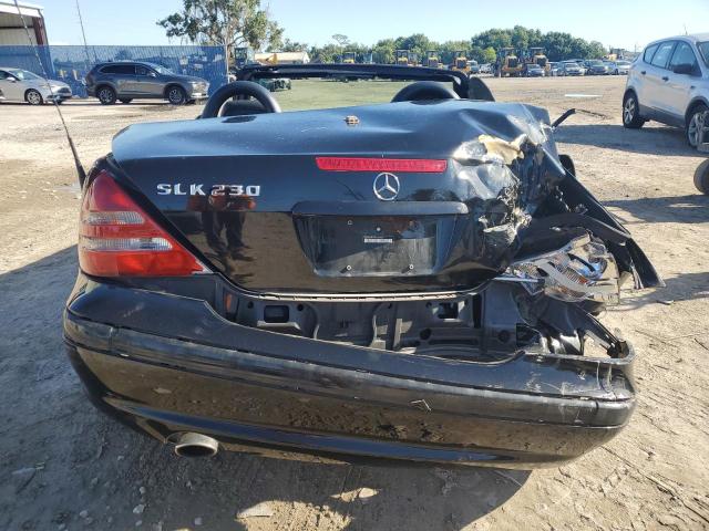 2002 Mercedes-Benz Slk 230 Kompressor VIN: WDBKK49FX2F267453 Lot: 61458954