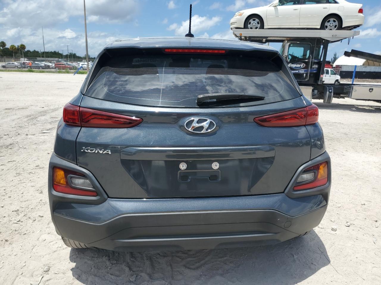 2021 Hyundai Kona Se vin: KM8K12AA3MU601406