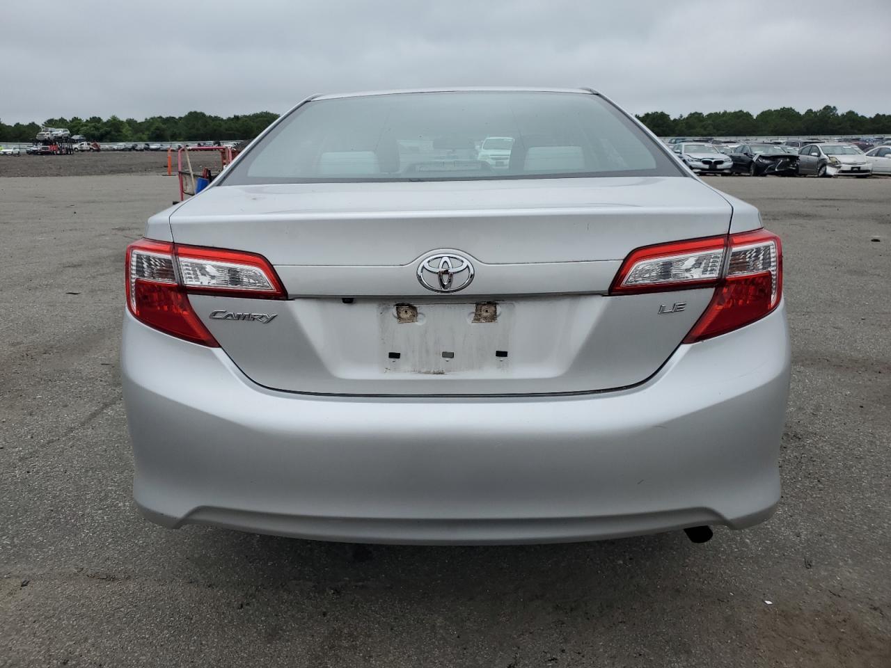 4T4BF1FKXER375708 2014 Toyota Camry L