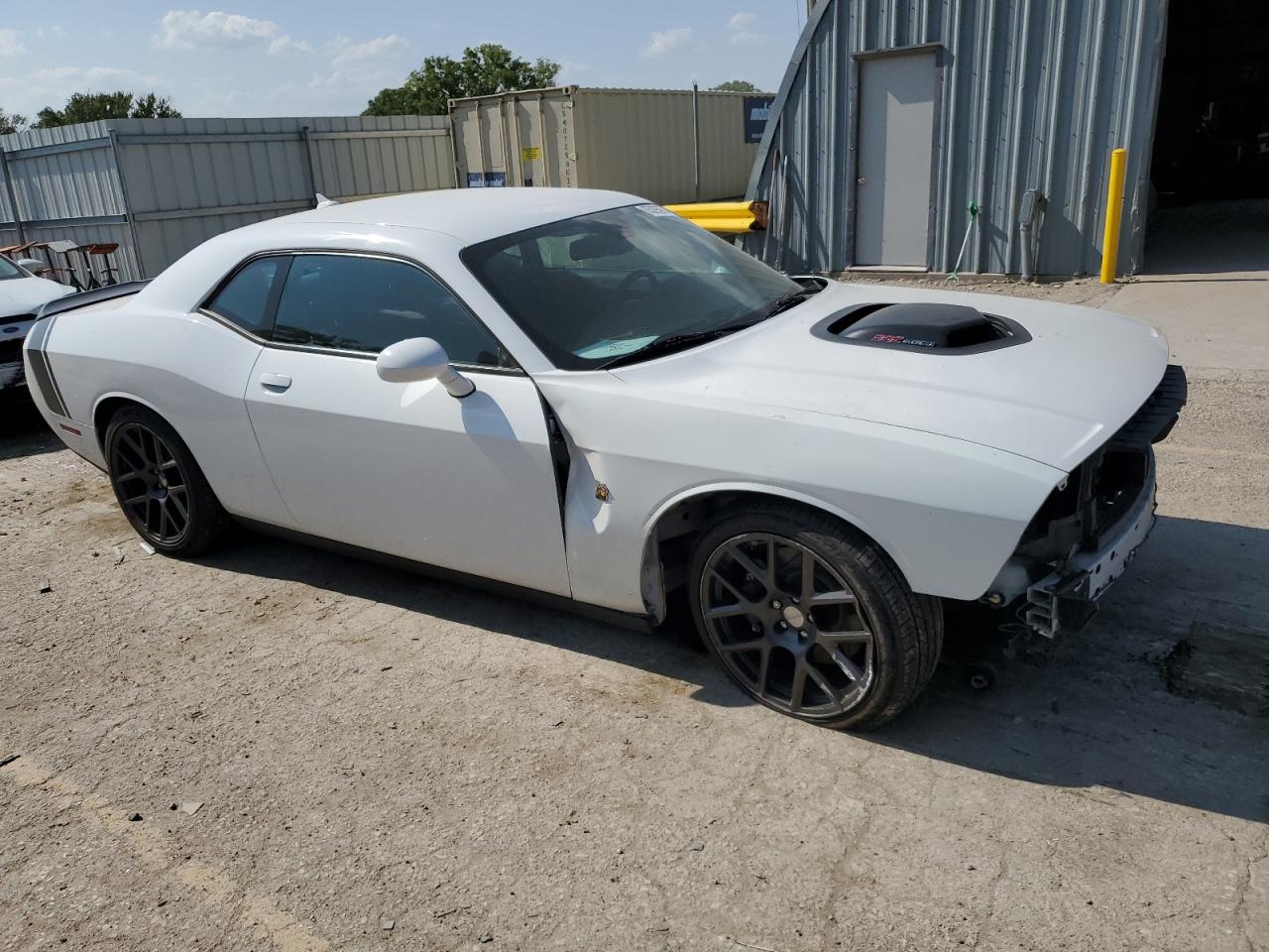 Lot #2876961635 2016 DODGE CHALLENGER