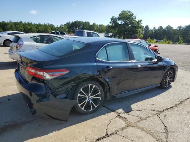 VIN 4T1B11HK0JU581698 2018 Toyota Camry, L no.3