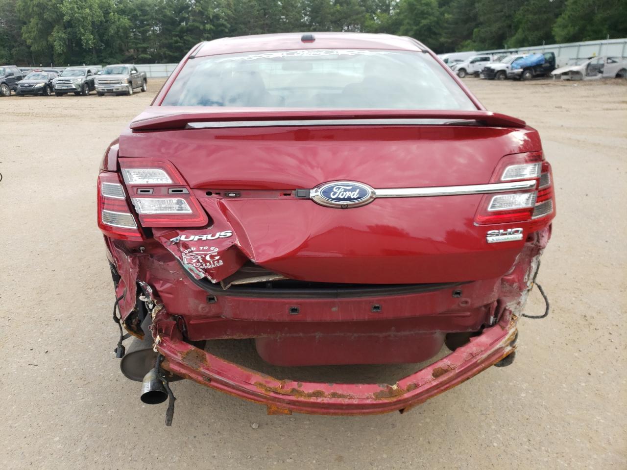 1FAHP2KT4FG121766 2015 Ford Taurus Sho