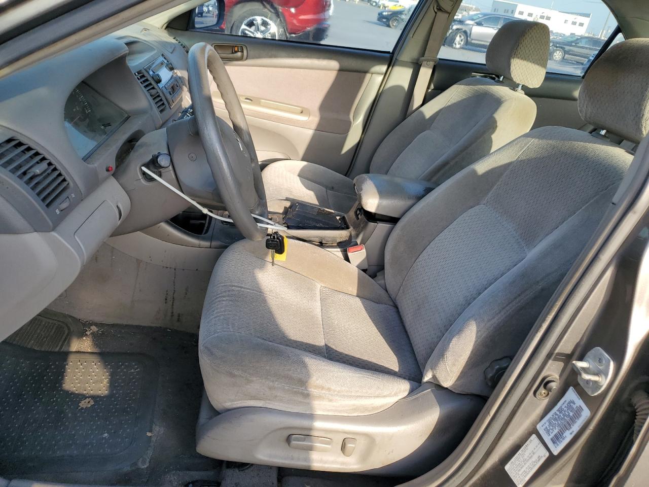 4T1BE32KX3U647458 2003 Toyota Camry Le