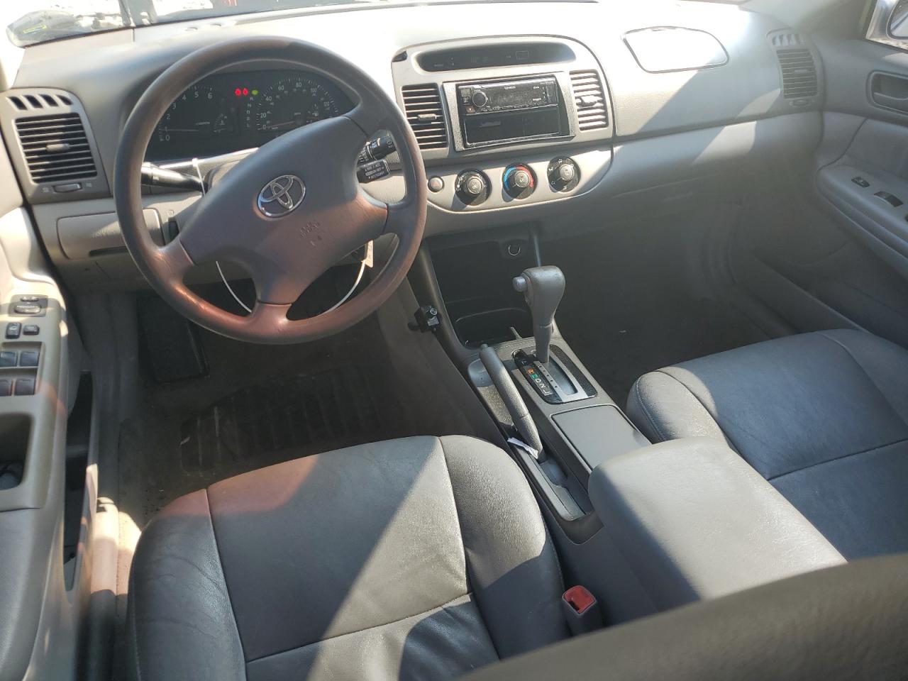 4T1BE30K04U792528 2004 Toyota Camry Le