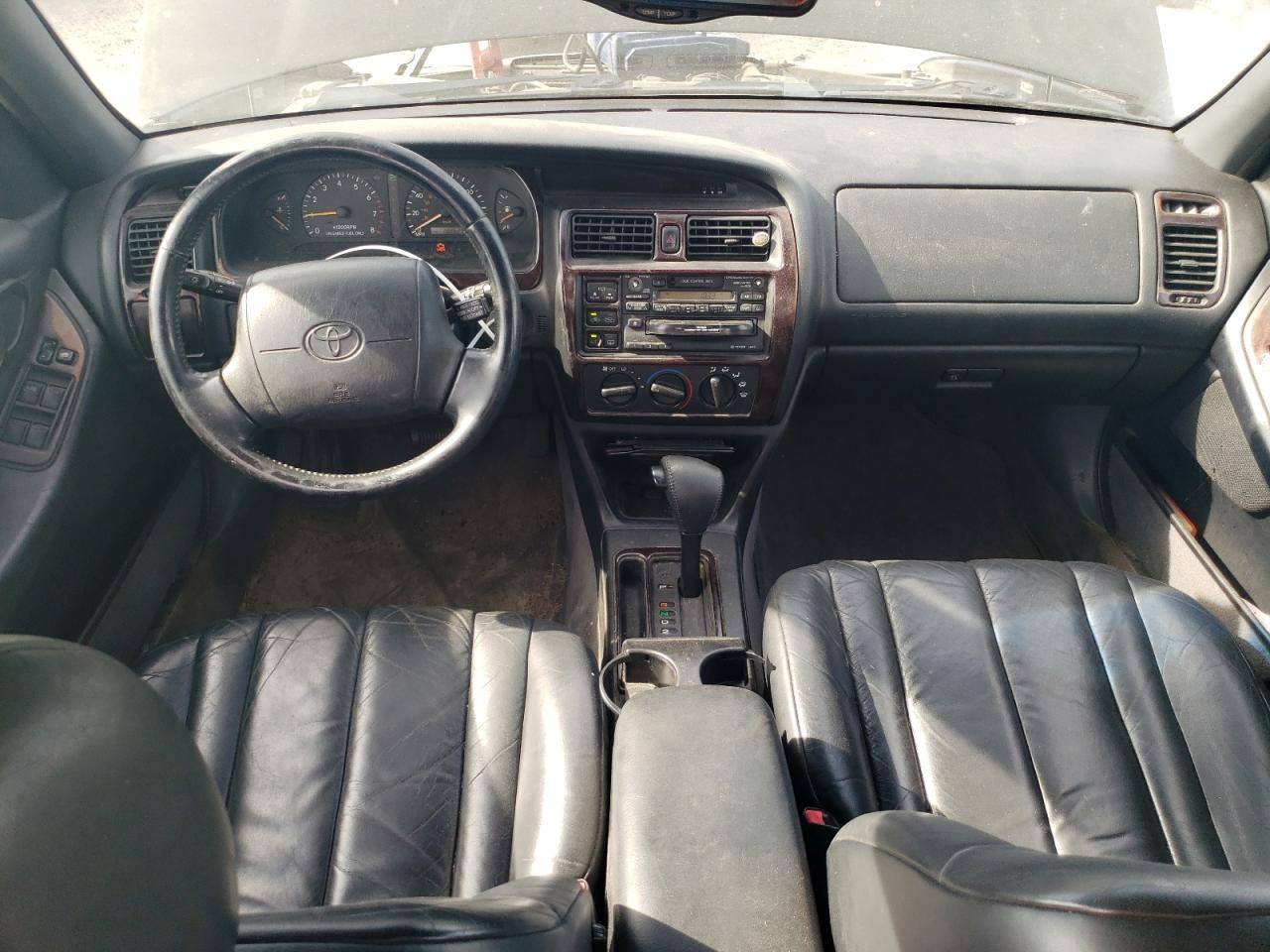 4T1BF18B3WU257363 1998 Toyota Avalon Xl