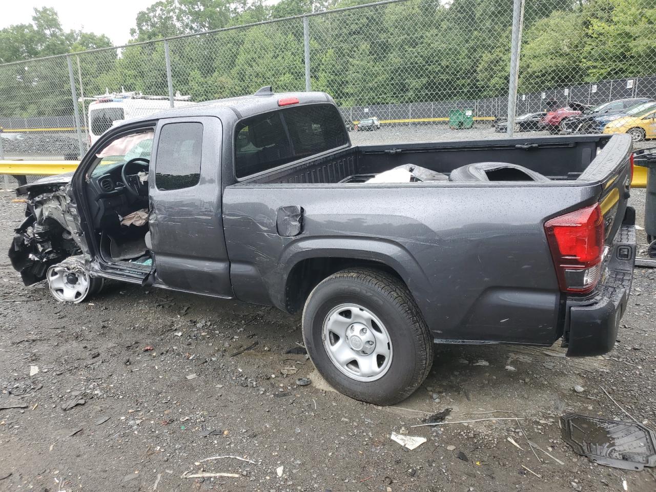 TOYOTA TACOMA ACCESS CAB