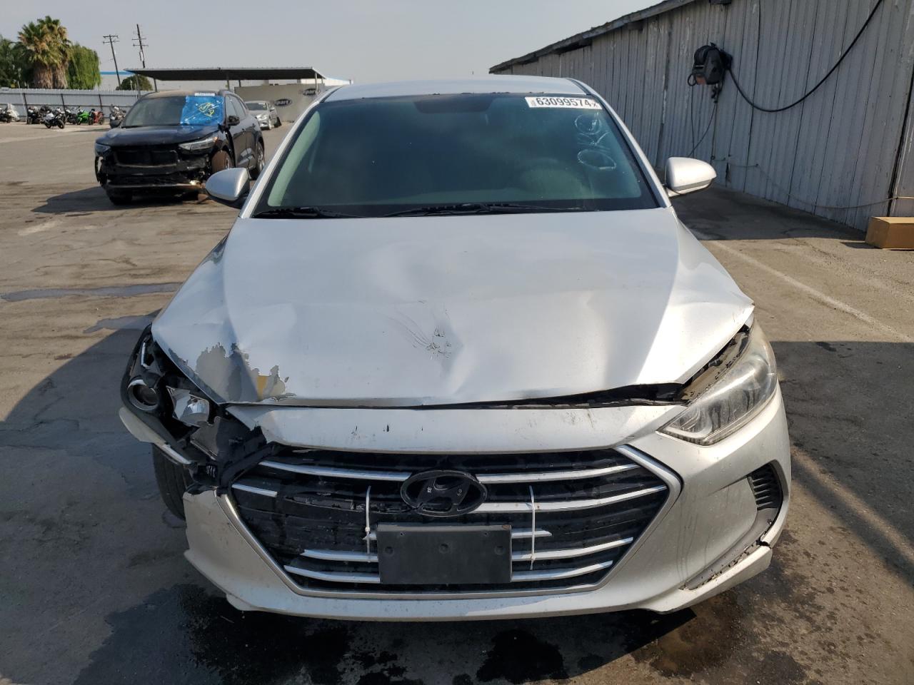 2017 Hyundai Elantra Se vin: 5NPD74LF6HH054759