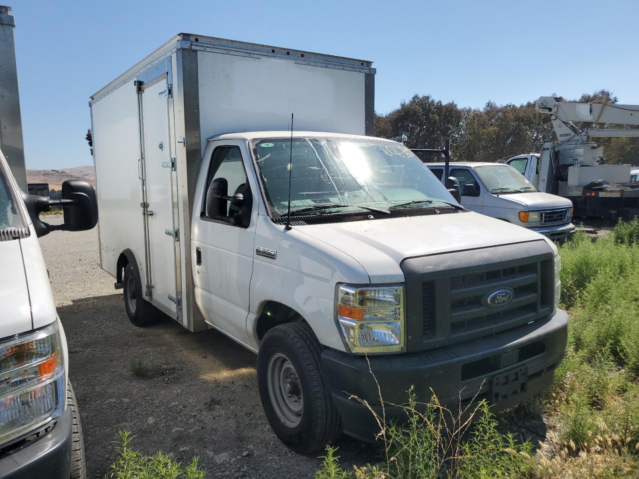 Lot #2711232935 2023 FORD ECONOLINE