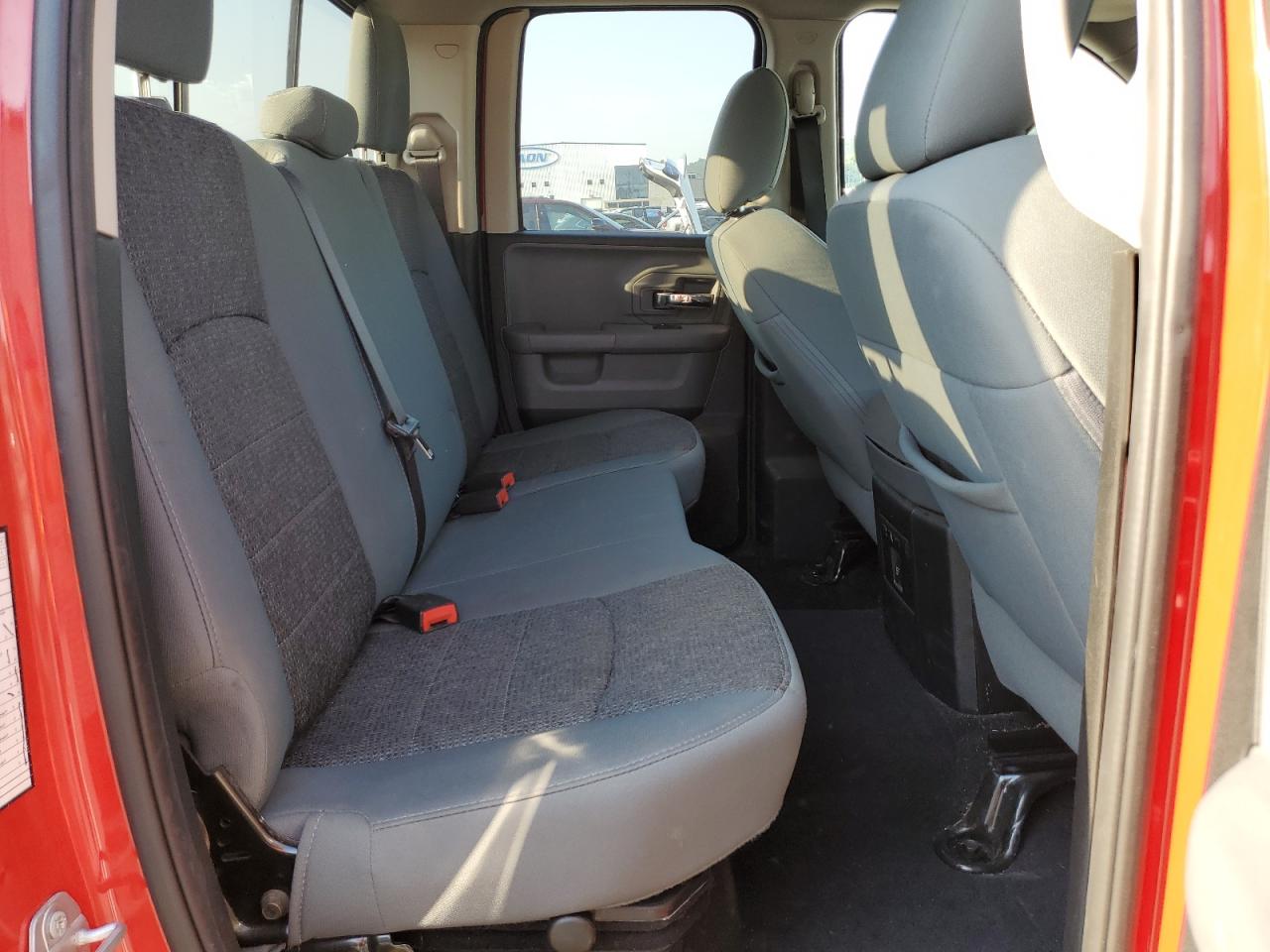 1C6RR6GG4HS645146 2017 Ram 1500 Slt