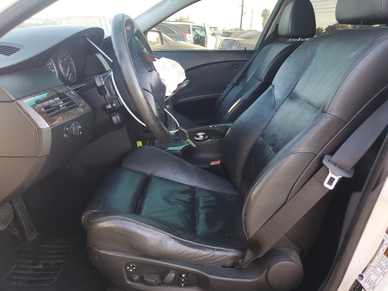 WBANE73526CM32410 2006 BMW 530 I