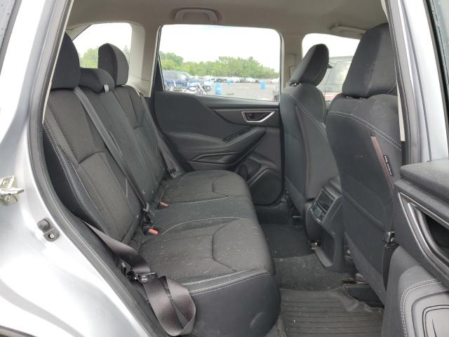 2019 SUBARU FORESTER JF2SKACC7KH576849